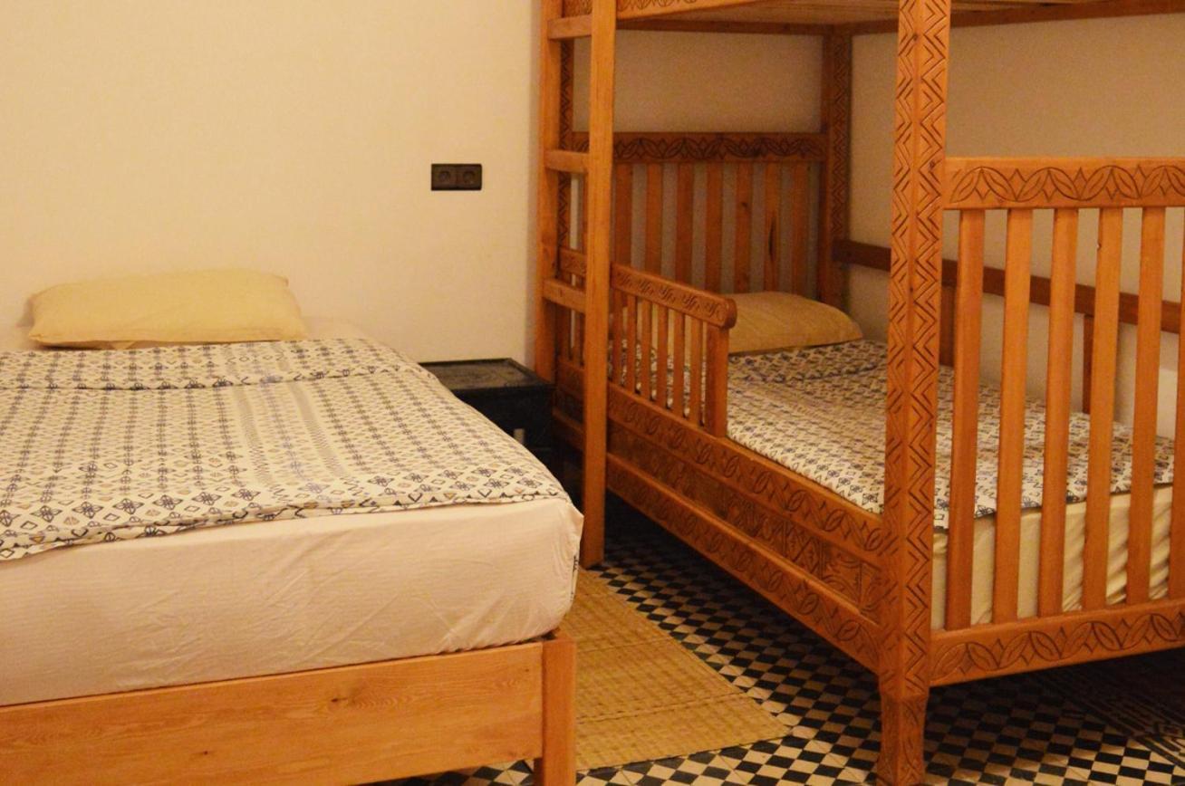 ซันเซ็ท เซิร์ฟเฮาส์ Hostel Tamraght ภายนอก รูปภาพ